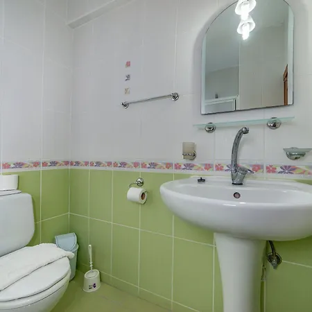 Majestic Szálloda 3*