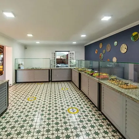 Otel Majestic 3*