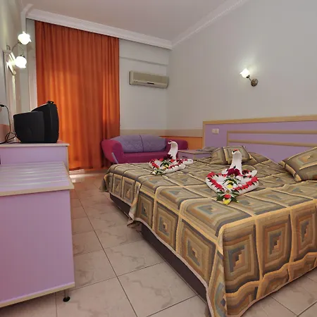 Otel Majestic 3*